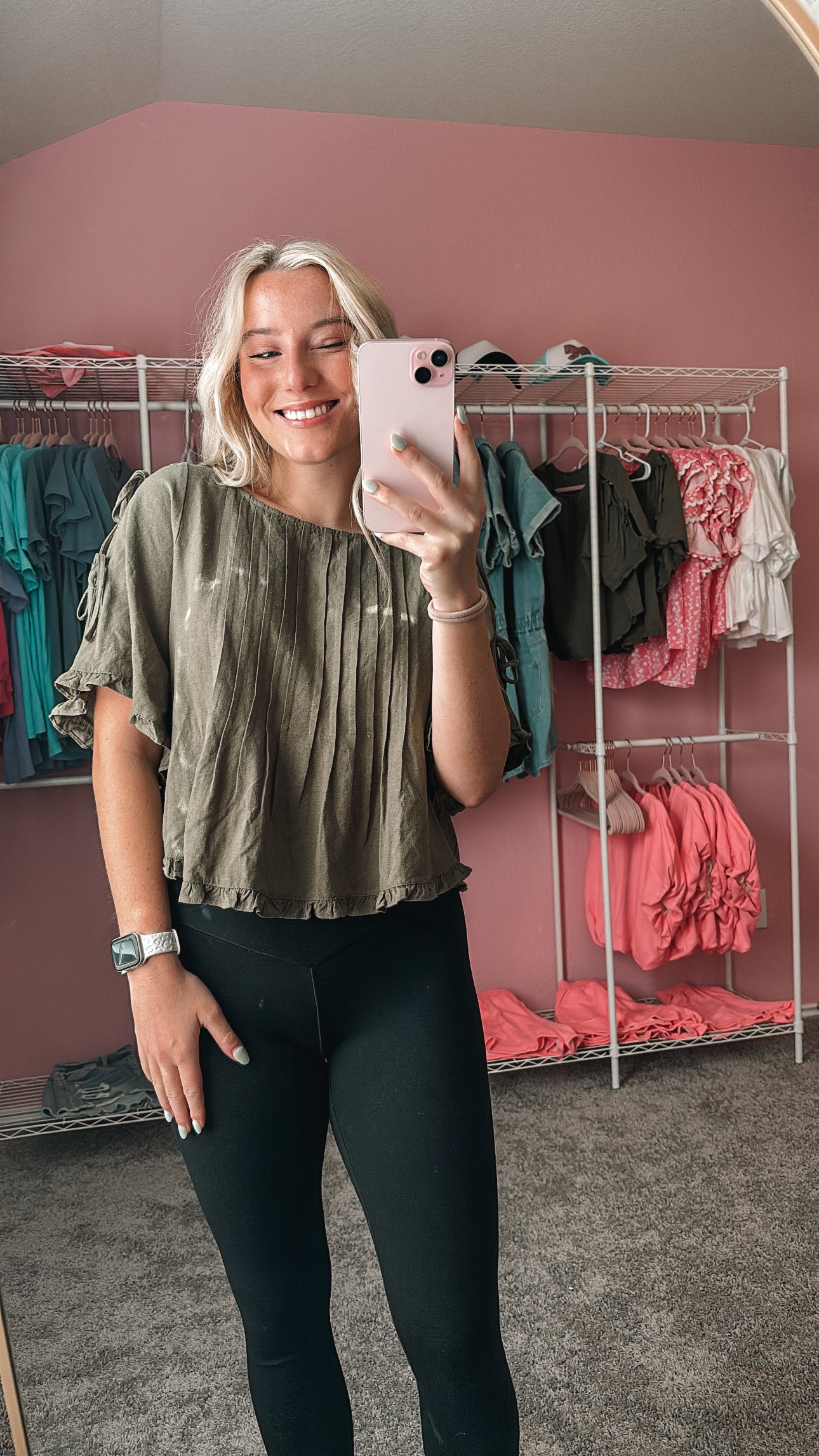 Sweet pea top